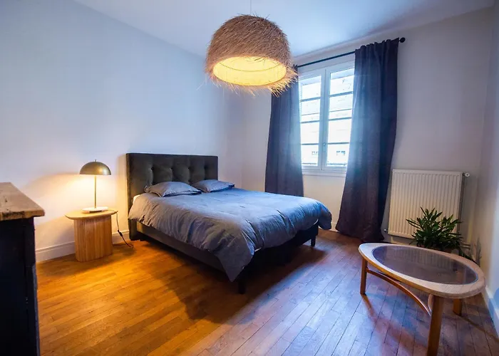 Les Gens Heureux - Centre Тур