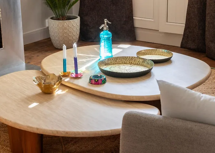 Les Gens Heureux - Centre Апартаменты *